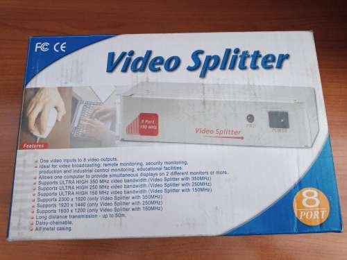 8 Port VGA Video Splitter